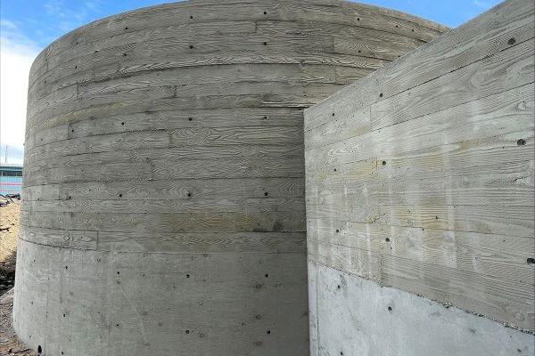 Finished-concrete-formwork-radius-wall-Dockside-Green-in-Victoria